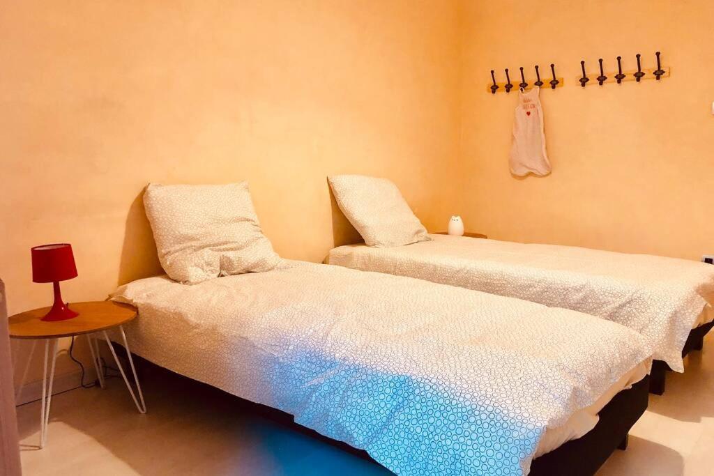 F3 - Neuf - 4/6 P - Lits King Size - Wifi - Cour Apartman Le Puy-en-Velay Kültér fotó